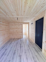 Casa mobile in legno su ruote