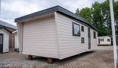 CHALET CON FINESTRA IN PLASTICA E 2 CAMERE DA LETTO – OK159