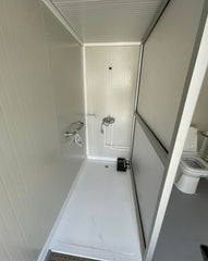 servizi igienici con rampa di accesso WC doccia container cabina container sanitario