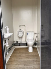 Container sanitario Padiglione WC con tripla cabina