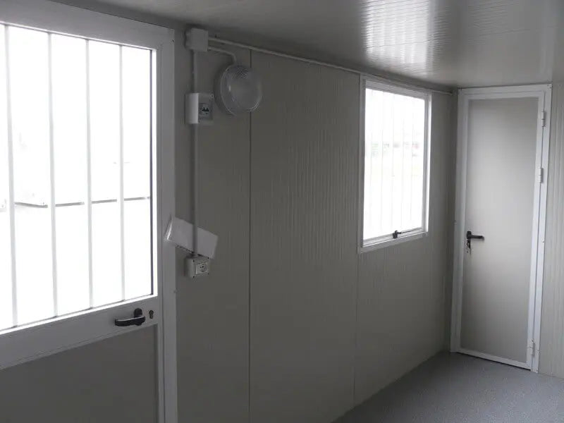 Ufficio prefabbricato con WC e lavabo, 7 metri – G2
